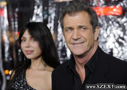 Mel Gibson szex közben is verte Okszana Grigorjevát